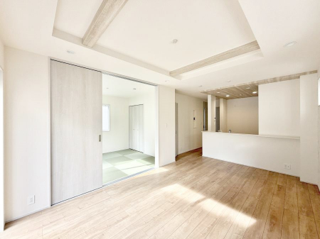 ���r���O�@���������C�ɓ���̏ꏊ�ŁA�̂�т�Ƃ������Ԃ�