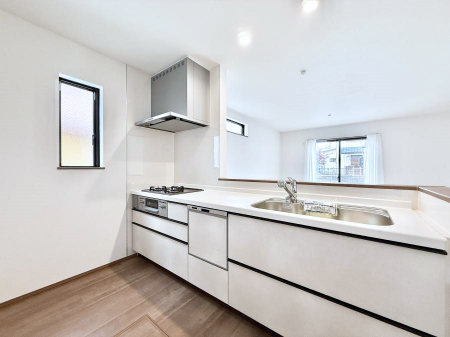 �L�b�`���@�������L���C�ɕЕt���A�g���₷���L�b�`��