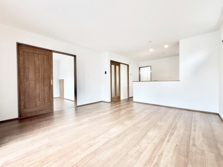 ���r���O�@�������V���v���������ґ�A��؂Ȑl�Ɖ߂����S���قǂ�����