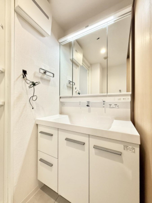 ���ʑ�E���ʏ��@�������Ƒ��݂�Ȃ��g���₷���z�u�ł�