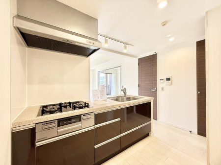 �L�b�`���@�������V���v���Ŕ������S�n�悢���Ԃ𐶂ރL�b�`�����