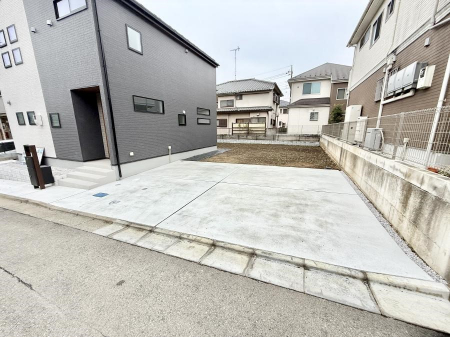 �@�O�ρ��J�[�X�y�[�X�L