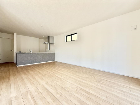 ���r���O�@�����������������Ɠ��ʂɂ���A�e���̋��