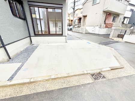 �@�O�ρ������̒��Ԃ����K��