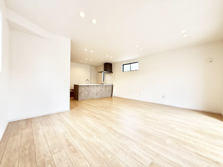 ���r���O�@���������났�ƏΊ炪�W�܂�A�S���܂郊�r���O