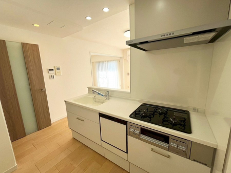 �L�b�`���@�����������������Ԃ����܂��A�Ί炠�ӂ��L�b�`��