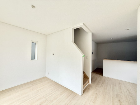 ���r���O�@���������R�Ɖ�b�����܂��A�S�n�悢�ЂƂƂ�