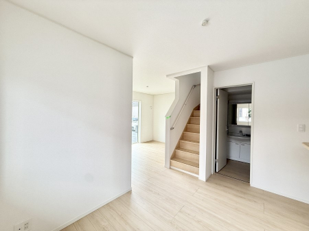 ���r���O�@���������났�ƏΊ炪�W�܂�A�S���܂郊�r���O