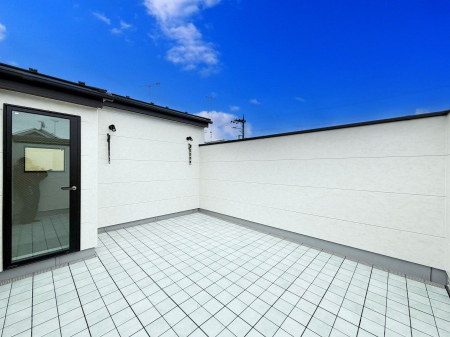 �o���R�j�[�@������ ���R��g�߂Ɋ�����A�J���I�ȃo���R�j�[