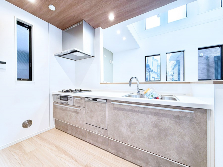 �L�b�`���@�����������������Ԃ����܂��A�Ί炠�ӂ��L�b�`��