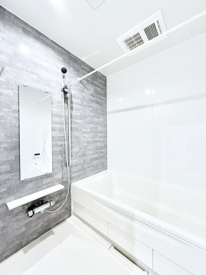 �����@�������������A������芰����o�X���[��