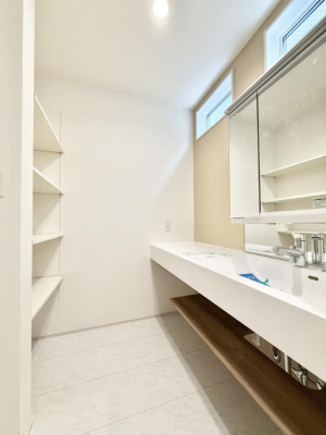 ���ʑ�E���ʏ��@�������Ƒ��݂�Ȃ��g���₷���z�u�ł�