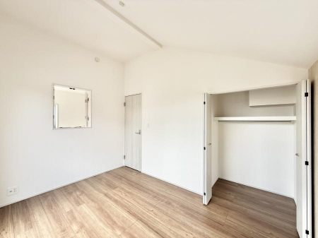 �q�������@�������Ƌ�⃌�C�A�E�g�����R�ɔz�u�ł��邽�ߎg�����肪�ǂ����K�ɉ߂����܂�