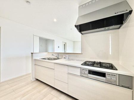 �L�b�`���@�������Ƒ����J��[�߂�A������̂���L�b�`��