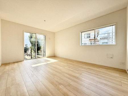 ���r���O�@���������C�ɓ���̏ꏊ�ŁA�̂�т�Ƃ������Ԃ�