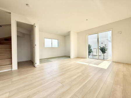 ���r���O�@�������Ƒ��̎��Ԃ��ʂ�A���K�Ŗ��������