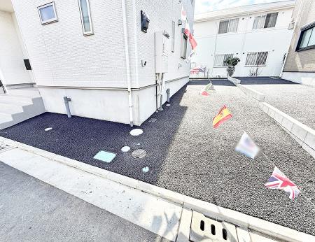 �@�O�ρ��J�[�X�y�[�X�L