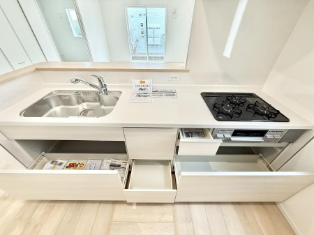 �L�b�`���@�������V���v���ŋ@�\�I�A�����g���₷���L�b�`��