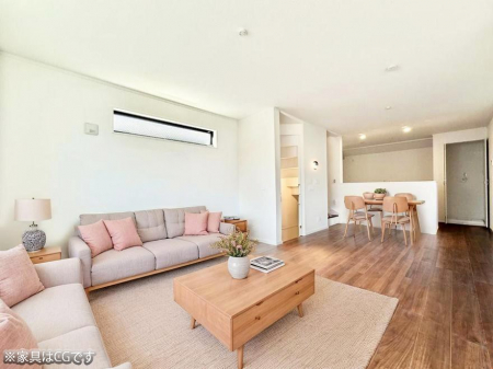 ���r���O�@���������났�ƏΊ炪�W�܂�A�S���܂郊�r���O