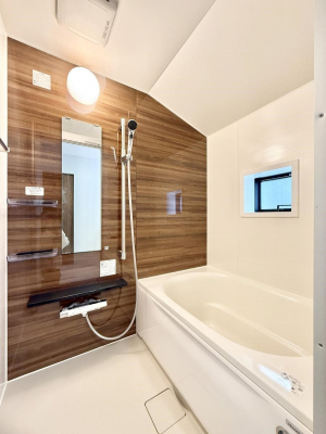 �����@����