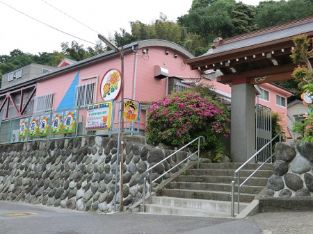 ���ӊ��@�c�t���E�ۈ牀 900m �~�ԕۈ牀