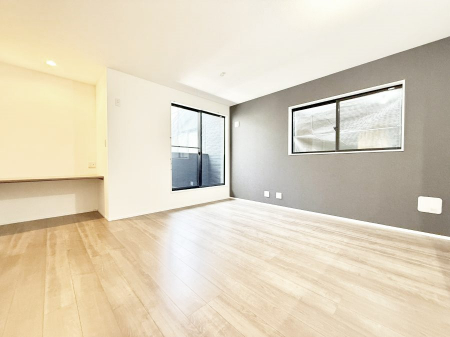 ���r���O�@���������R�Ɖ�b�����܂��A�S�n�悢�ЂƂƂ�