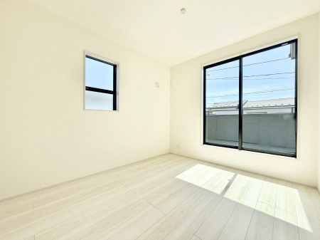 �Q���@���������̔z�u��ʋC���̗ǂ��݌v�ŕ����̋�C�������炸�A��ɐV�N�ȋ�C������܂�