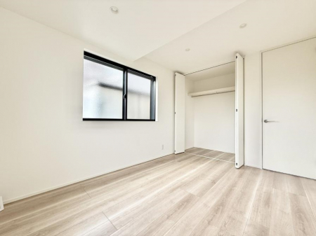 �q�������@�������v���C�x�[�g��ԂƂ��ĐÂ��ŗ�������������񋟂��Ă���܂�