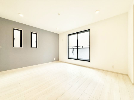 ���r���O�@�������Ƒ��̎��Ԃ��ʂ�A���K�Ŗ��������