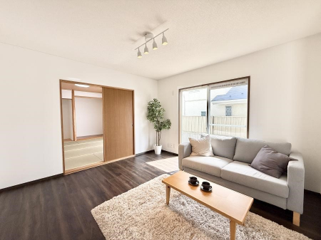 ���r���O�@���������R�Ɖ�b�����܂��A�S�n�悢�ЂƂƂ�