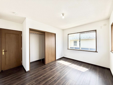 �Q���@���������̔z�u��ʋC���̗ǂ��݌v�ŕ����̋�C�������炸�A��ɐV�N�ȋ�C������܂�