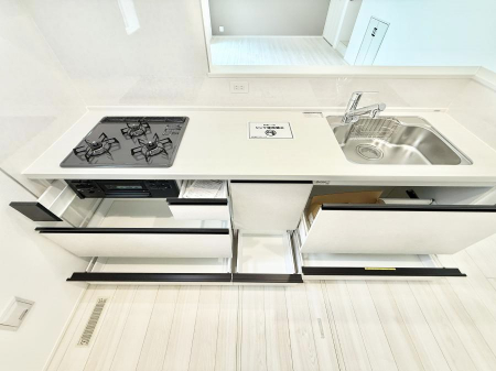 �L�b�`���@�������Ƒ����J��[�߂�A������̂���L�b�`��