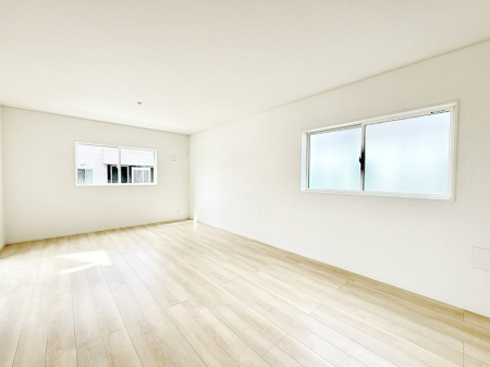 ���r���O�@���������R�Ɖ�b�����܂��A�S�n�悢�ЂƂƂ�