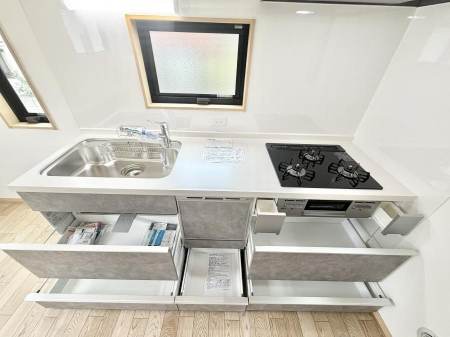 �L�b�`���@�������V���v���ŋ@�\�I�A�����g���₷���L�b�`��