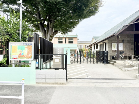 ���ӊ��@�c�t���E�ۈ牀 300m �����w���c�t��