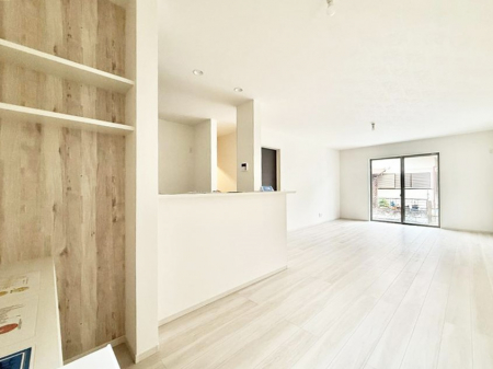 ���r���O�@�������V���v���������ґ�A��؂Ȑl�Ɖ߂����S���قǂ�����