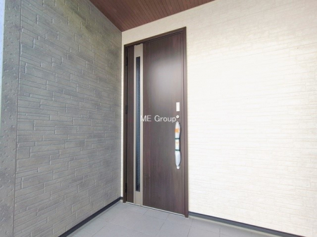 ���ց@�O��