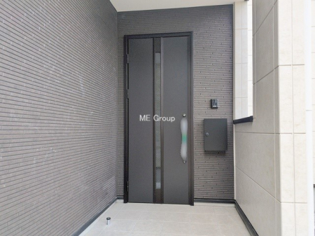 ���ց@�O��