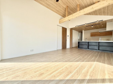 ���r���O�@�������V���v���������ґ�A��؂Ȑl�Ɖ߂����S���قǂ�����