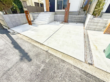 �@�O�ρ�����ɃJ�[�X�y�[�X������Ə�����܂�