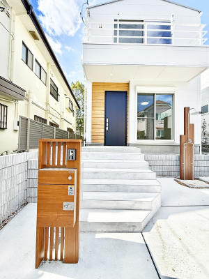 ���ց@�O�ρ� �V���v���Ŕ������A�Z�܂��̑���ۂ��ʂ錺�ւł�