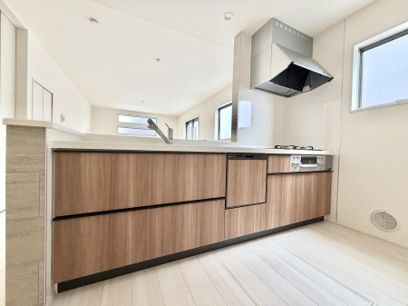 �L�b�`���@�������L���C�ɕЕt���A�g���₷���L�b�`��