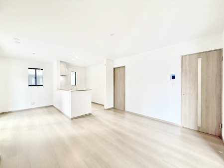 ���r���O�@�����������������Ɠ��ʂɂ���A�e���̋��