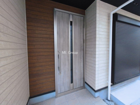 ���ց@�O�ρ� �V���v���Ŕ������A�Z�܂��̑���ۂ��ʂ錺�ւł�