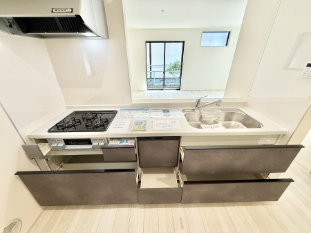 �L�b�`���@�������V���v���ŋ@�\�I�A�����g���₷���L�b�`��