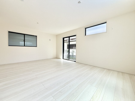 ���r���O�@�������V���v���������ґ�A��؂Ȑl�Ɖ߂����S���قǂ�����