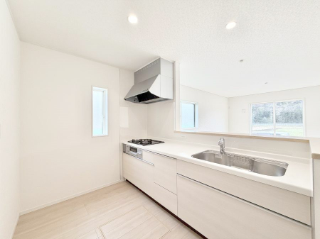 �L�b�`���@���������y���݂ƐH�ׂ�K����͂���L�b�`��