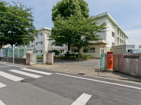 ���ӊ��@���w�Z 620m �����s��������O���w�Z