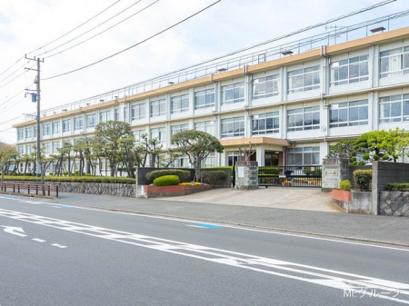 ���ӊ��@���w�Z 700m ���ˎs���l�x���w�Z