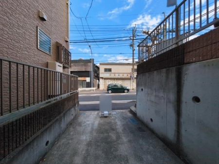 �@�O�ρ��J�[�X�y�[�X�L